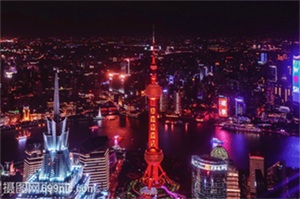 A winding path leading to a secluded place, revealing the secret garden of Shanghai Urban Park